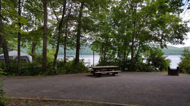 Camping at Bolar Mountain Recreation Area: Sleeping Under Stars with a Lake View