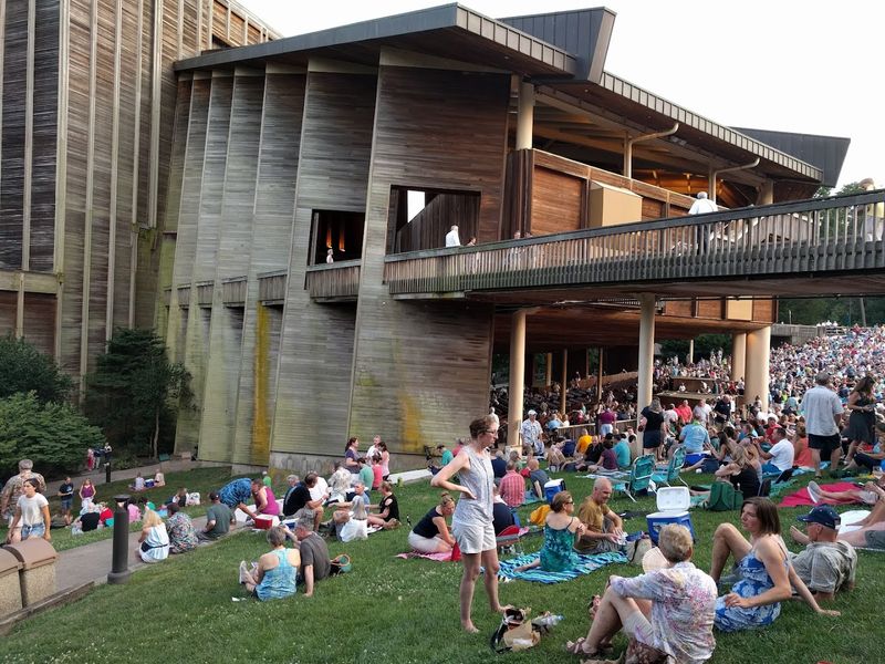 Picnicking at Wolf Trap: The Art of the Pre-Show Spread