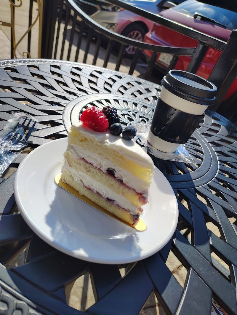 Outdoor Seating Worth Lingering Over