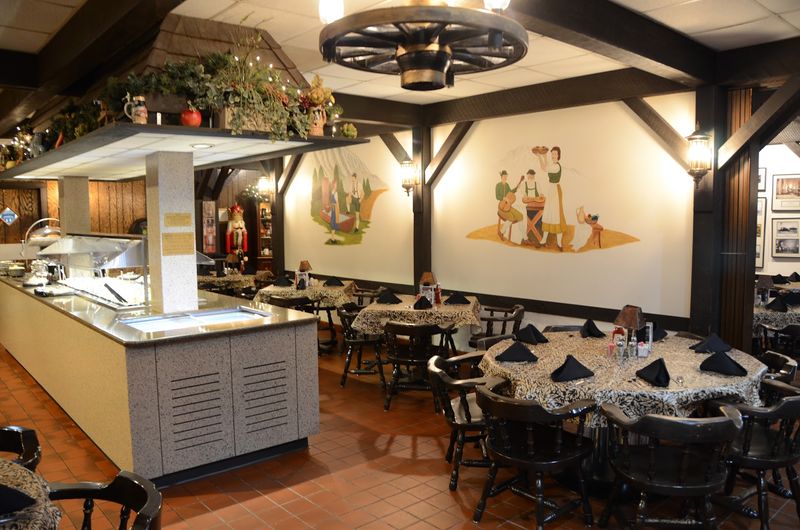 Schnitzelbank Restaurant: A Jasper Institution Worth Celebrating