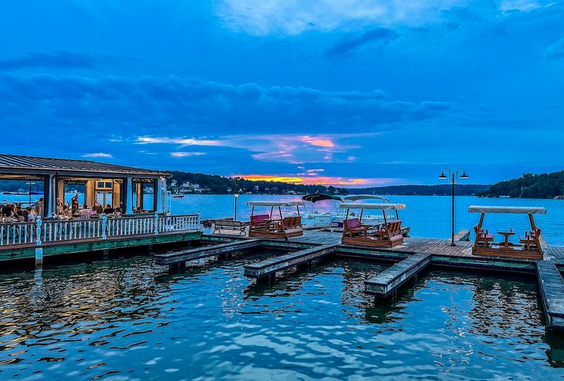 A Deck That Makes You Feel Like You're Floating