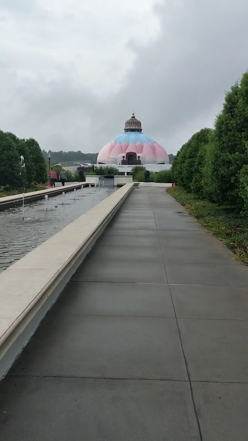 Visiting Hours and What to Expect on Arrival