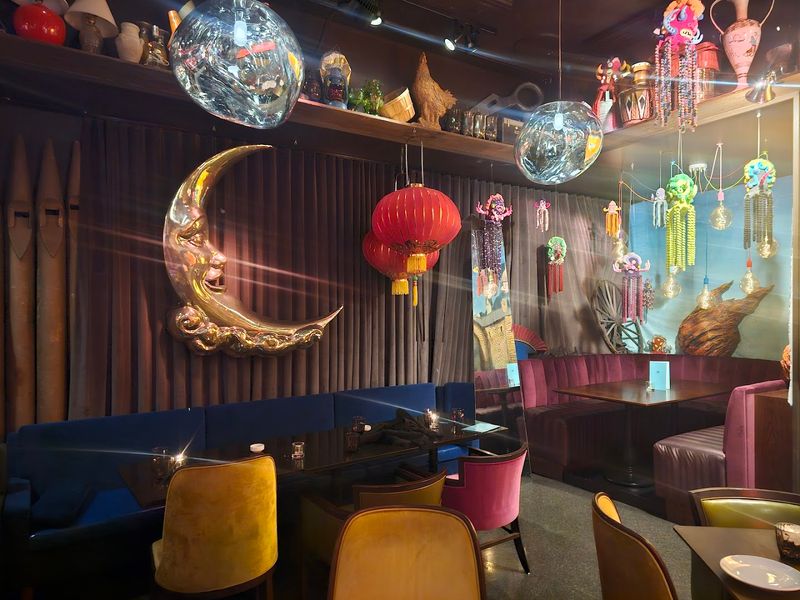 The First Impression That Hits You Like a Spotlight