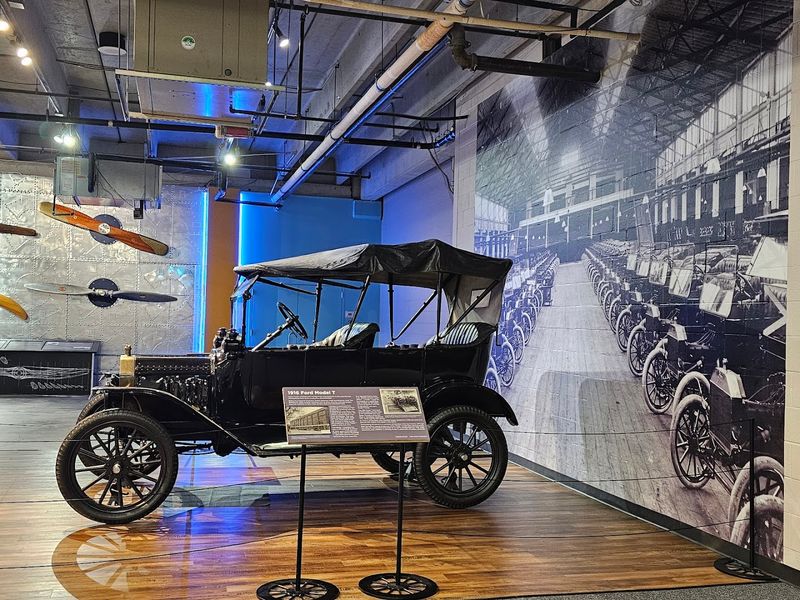 Lunch at the Omniplex Had Its Own Kind of Charm