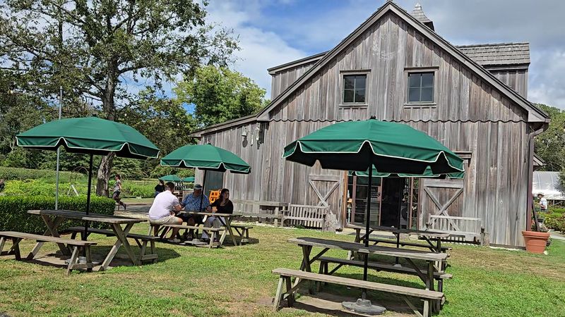 Breakfast and Lunch at the Farm Kitchen