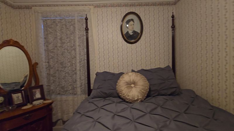 Guest Rooms People Ask For First And The Reason They Pick Them