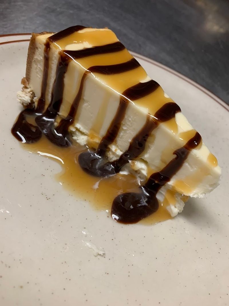 Strawberry Cake So Legendary It Converts Chocolate Lovers