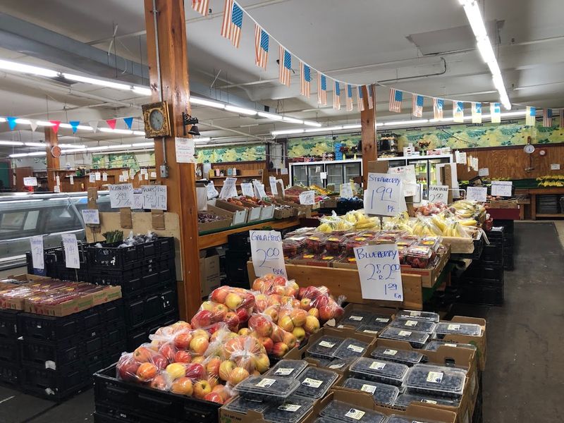 Fresh Produce and Farm Finds That Actually Feel Like a Farmer's Market