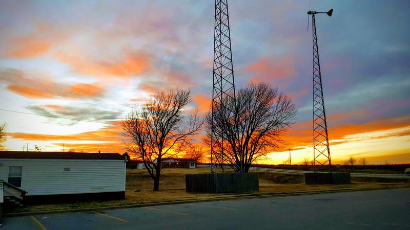 Sunsets Over the Plains Are Absolutely Unreal