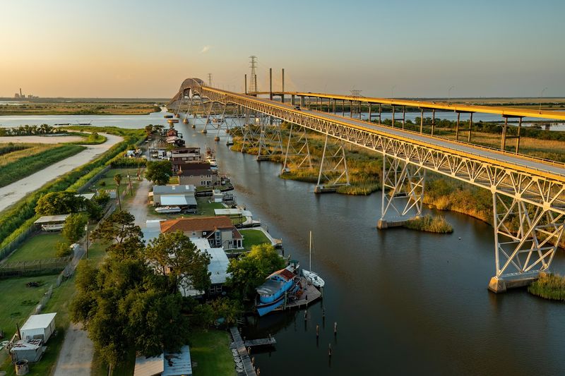 Why Rainbow Bridge Belongs On Your Texas Road Trip List