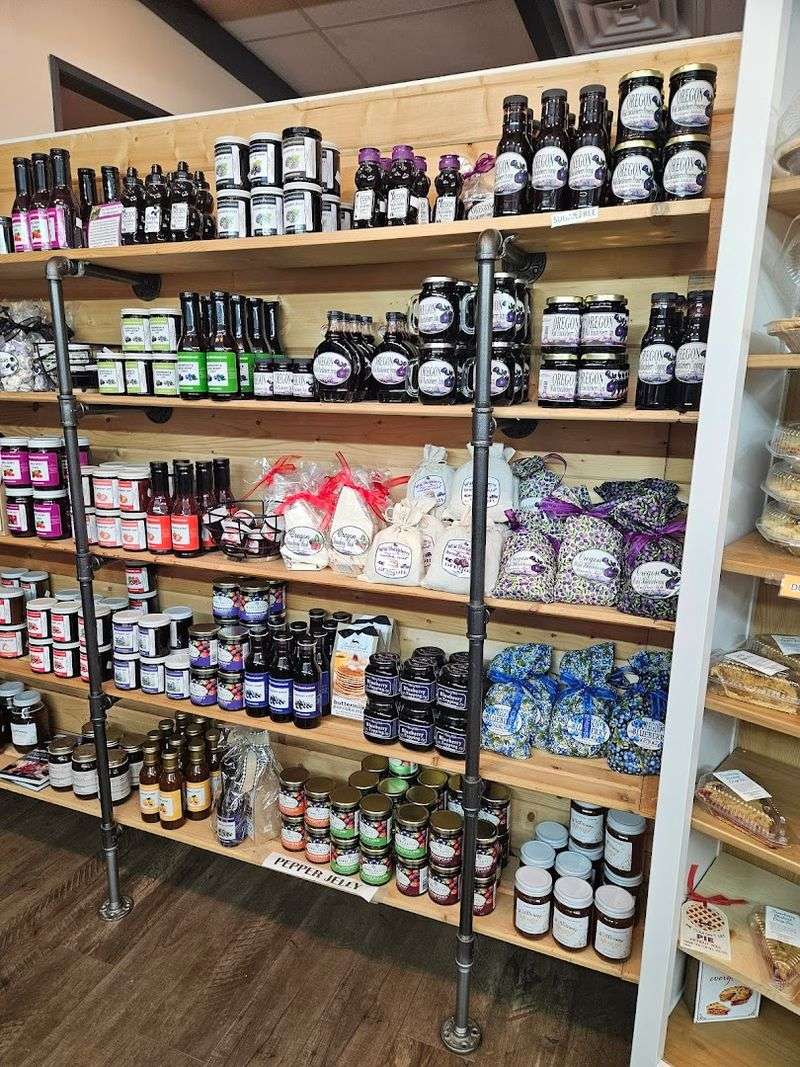 The Gift Shop Full of Berry Goodness