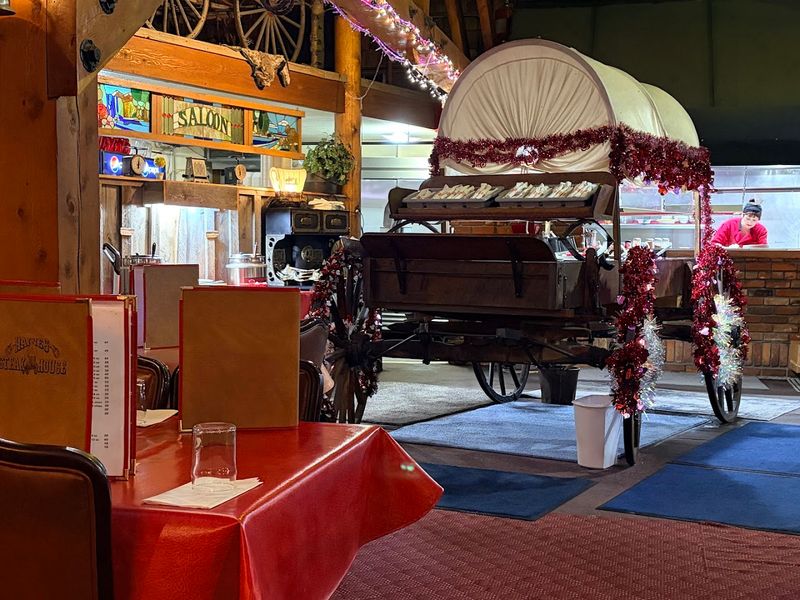 The Chuck Wagon Salad Bar Is a Whole Experience