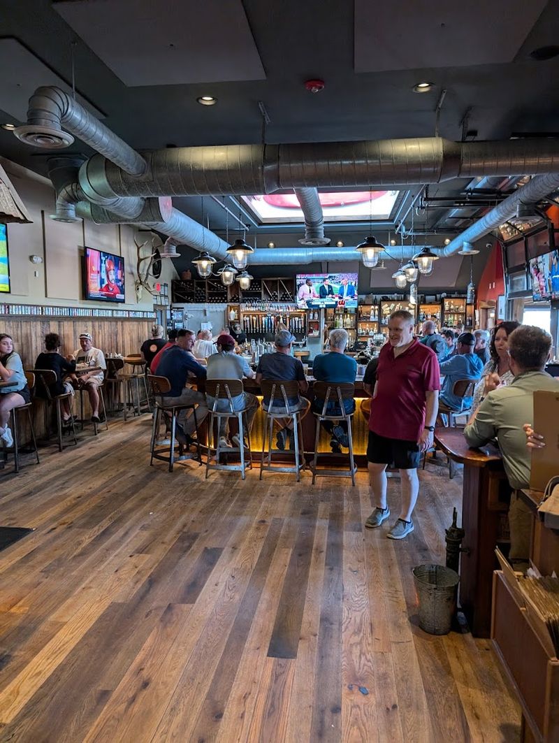 The Atmosphere: Lively, Loud, and Completely Worth It