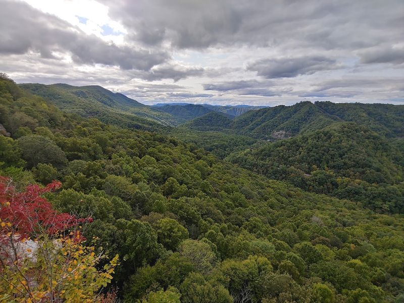 Camping at Breaks: Falling Asleep Under Appalachian Stars