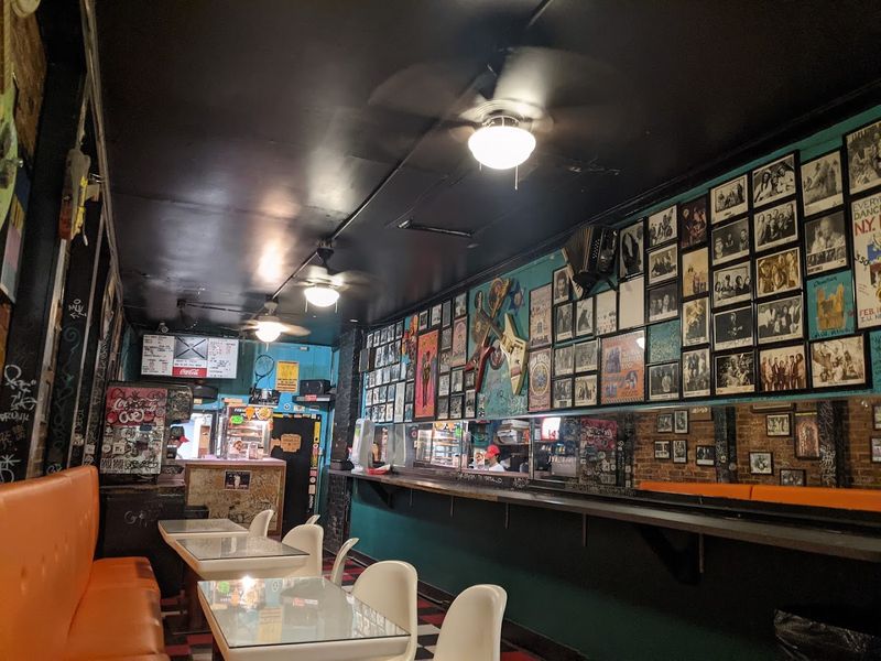 Seasoning Station That Lets You Customize Every Bite