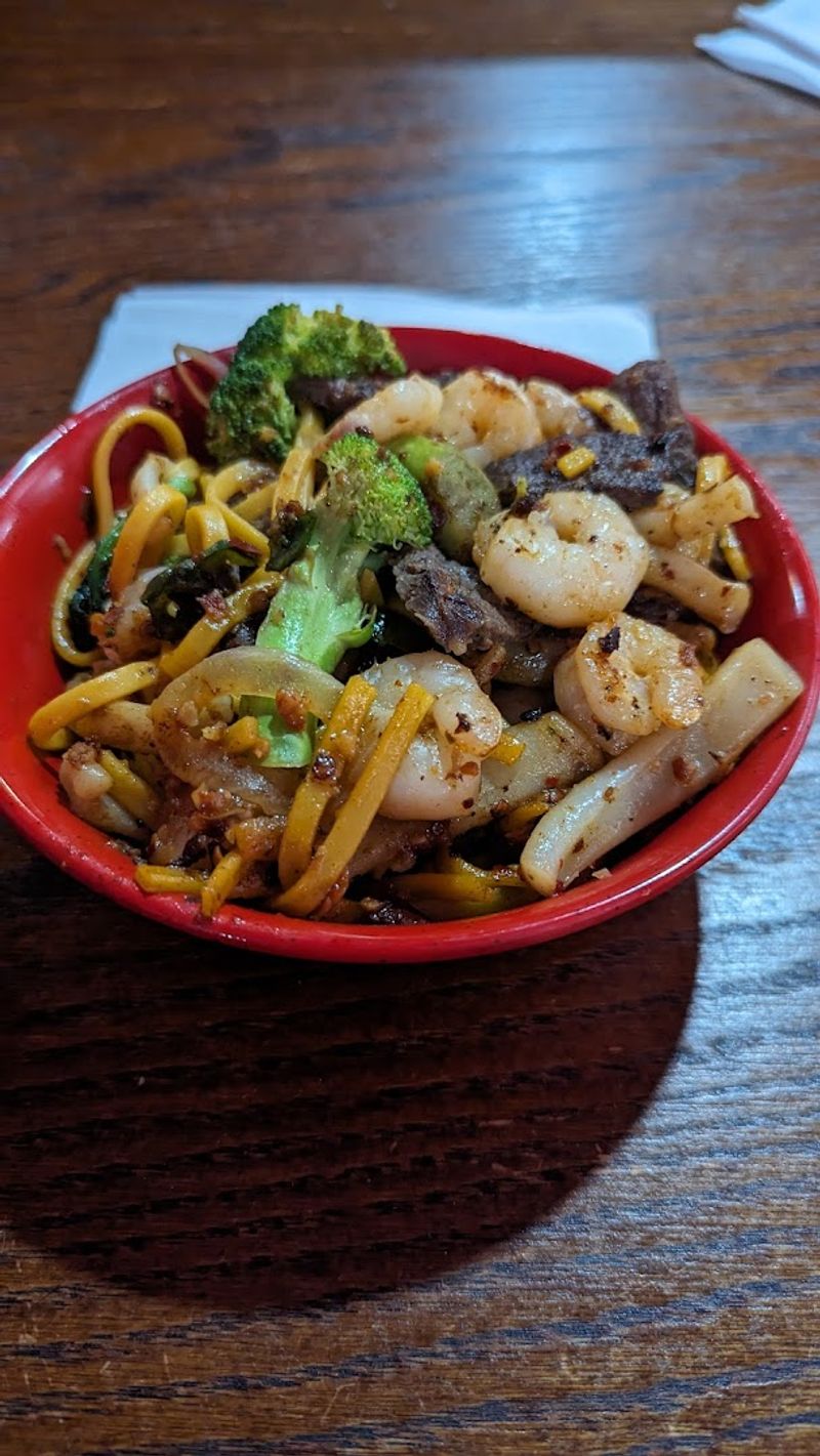 Seafood Highlights Anchor the Whole Experience