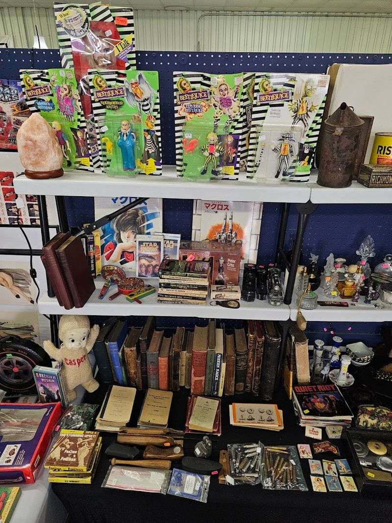 Antiques and Collectibles Around Every Corner