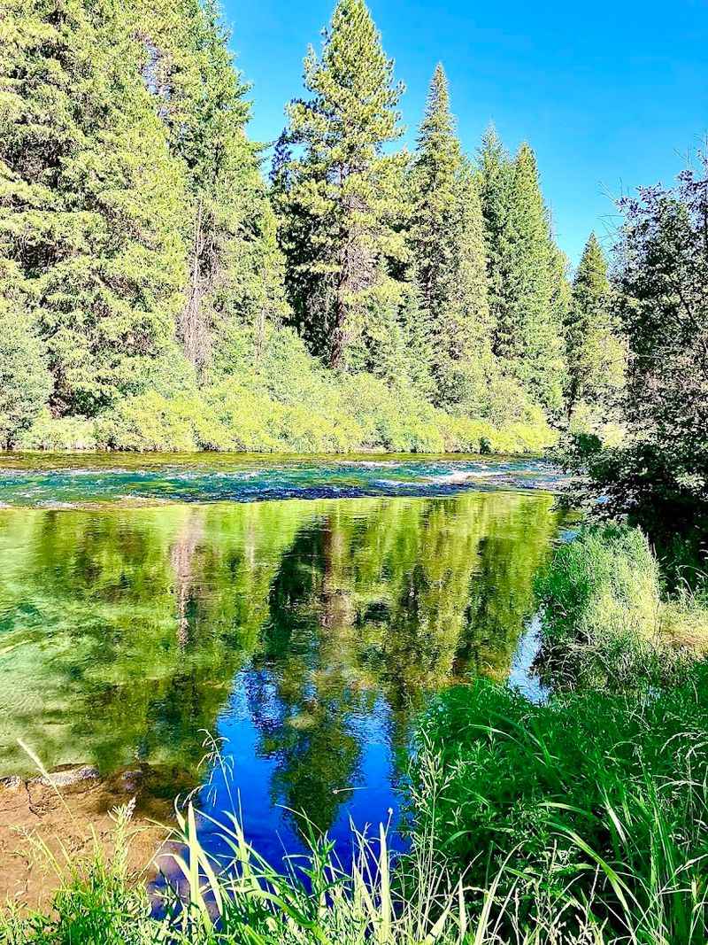 Water So Clear It Almost Looks Fake