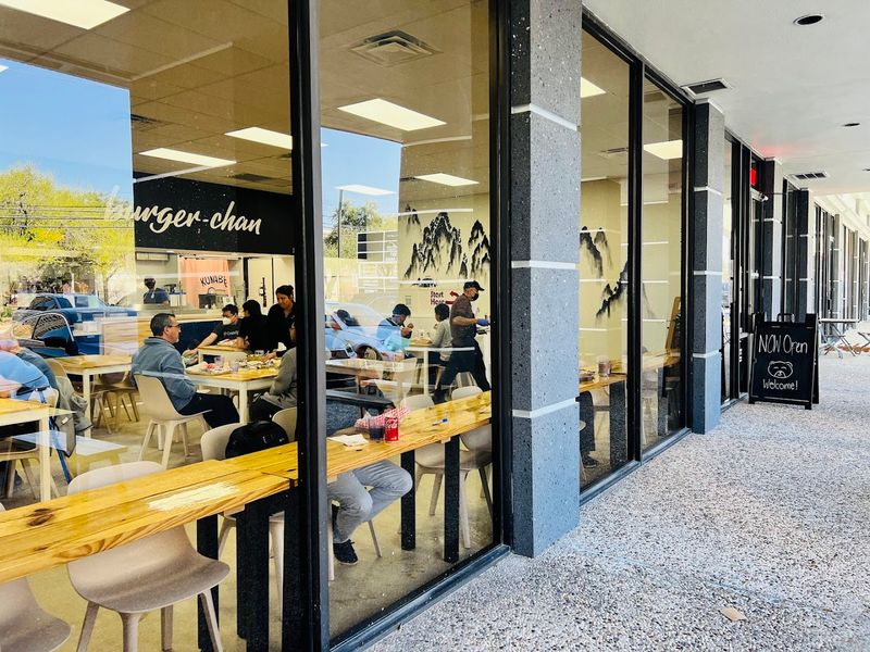 Indoor and Outdoor Seating Adds to the Vibe