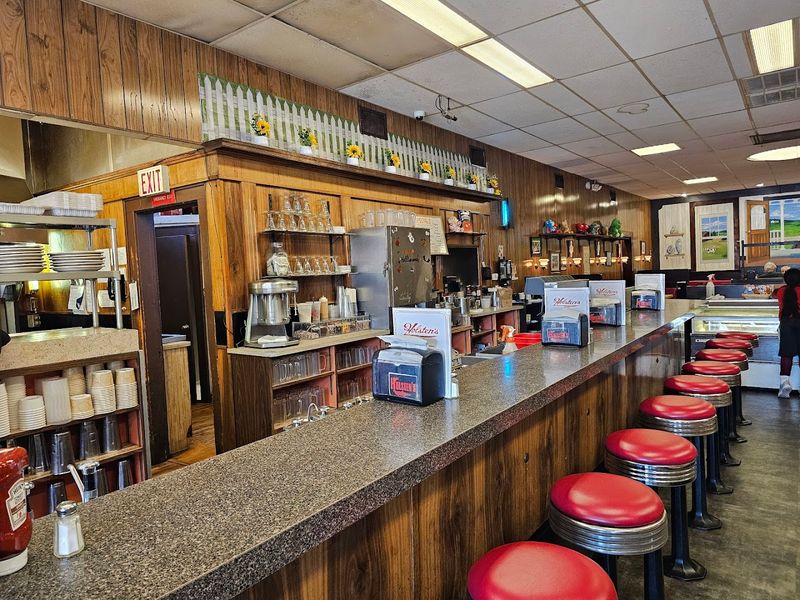 The Soda Fountain Experience That Rarely Exists Anymore