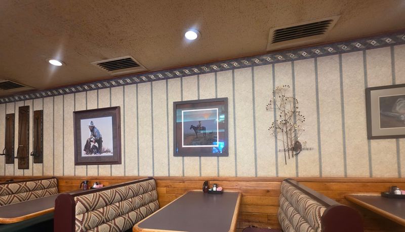 A Dining Room That Feels Like Home