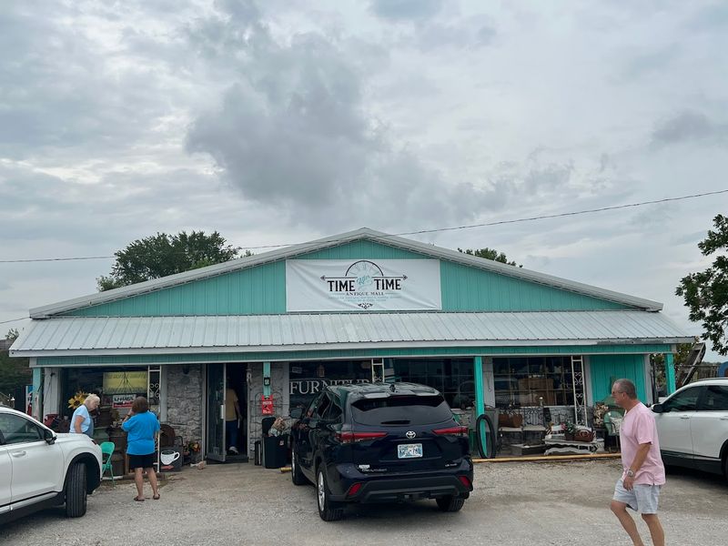 Time After Time Antique Mall, Fairland