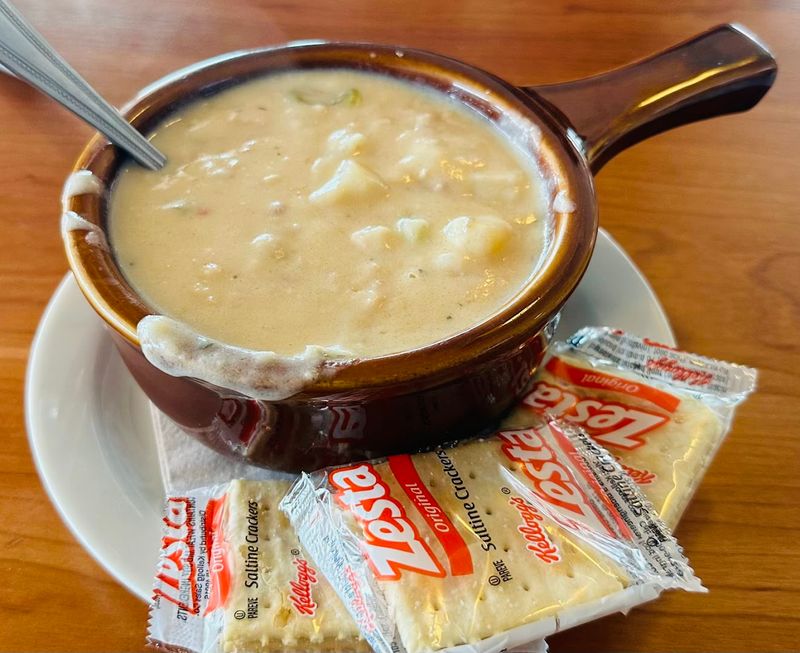 Homemade Clam Chowder Worth the Drive Alone