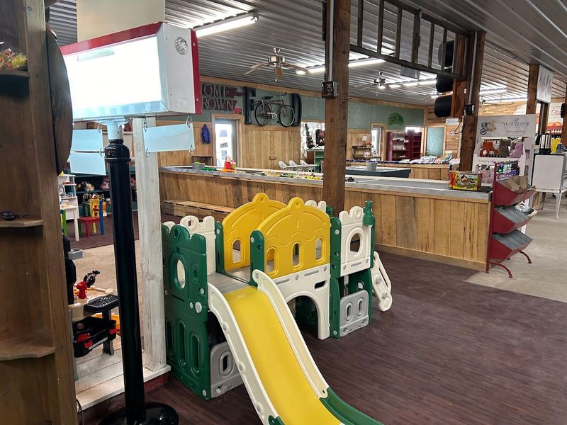 A Family-Friendly Atmosphere Rooted in Indiana Tradition