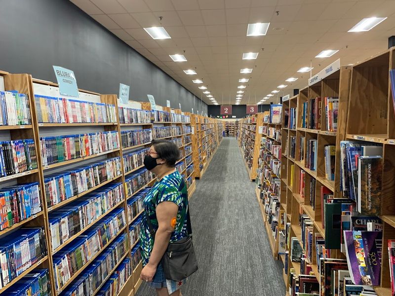 McKay Used Books, Manassas