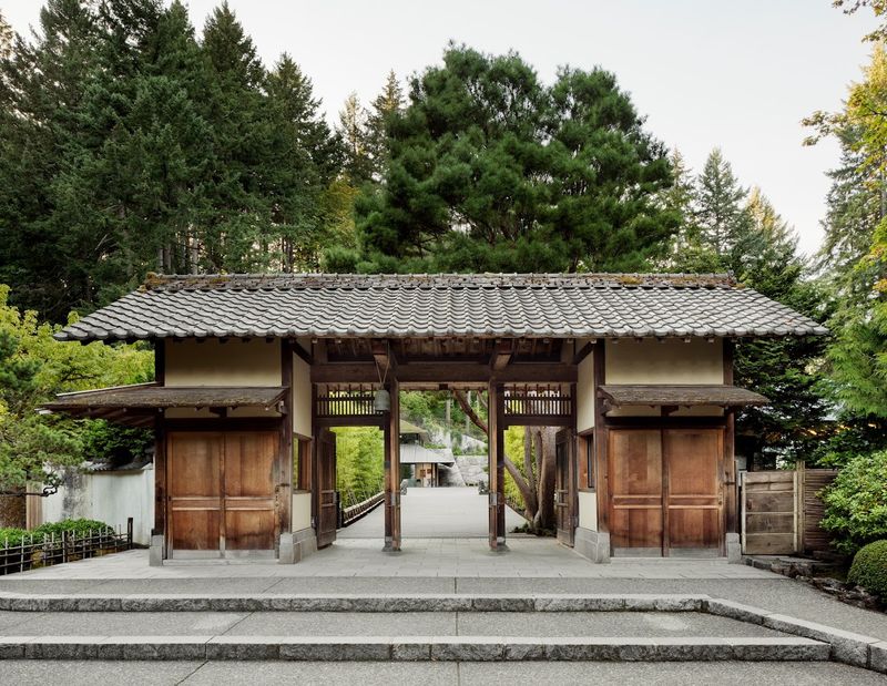 Getting There and Practical Tips