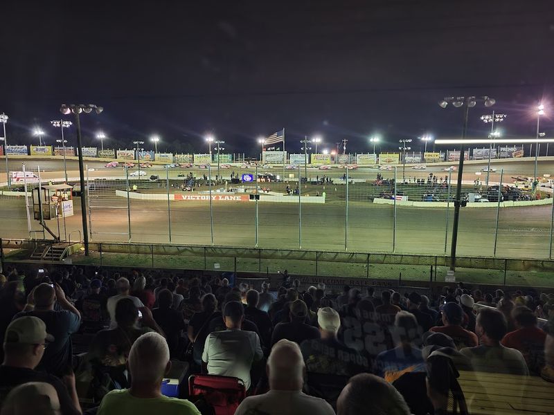 Race Nights That Bring the Community Together