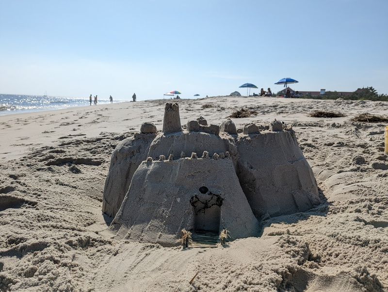 Free Beach Access With a Wild, Uncrowded Feel