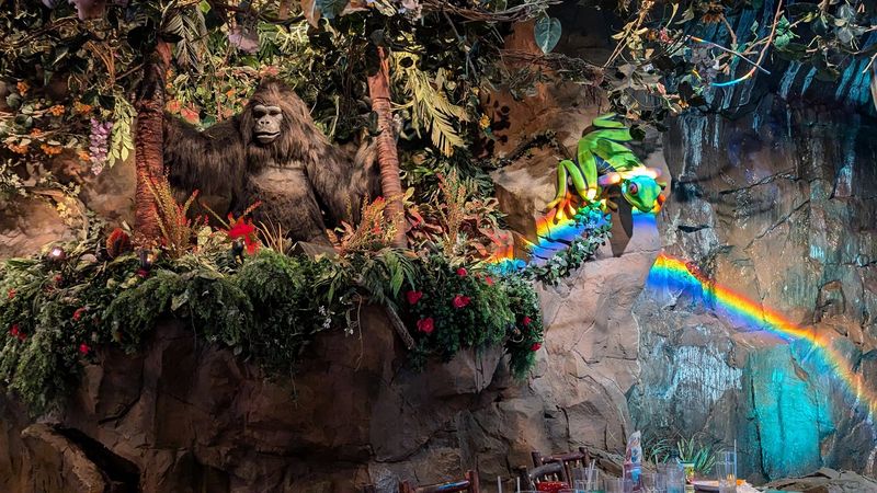 Dining Among Animatronic Wildlife Up Close