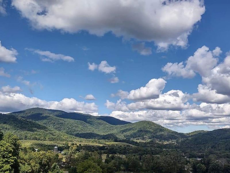 The Farmhouse at Graves Mountain (Syria)