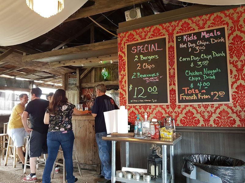 Food Trucks and Local Flavors