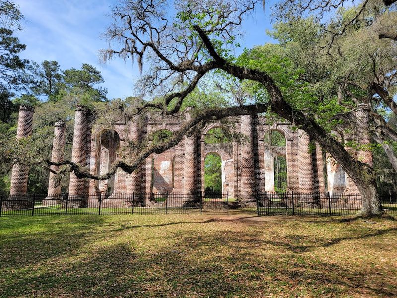 Brick Ruins And White Columns That Look Like A Movie Set