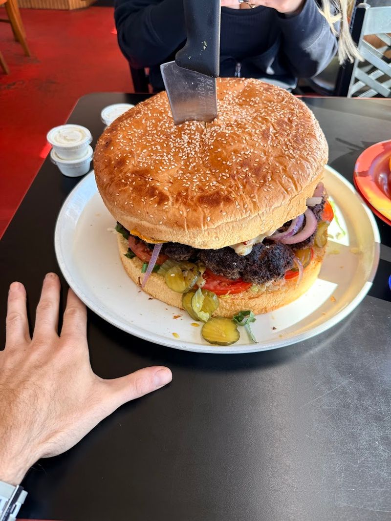 The Legend of the Giant Burger Challenge