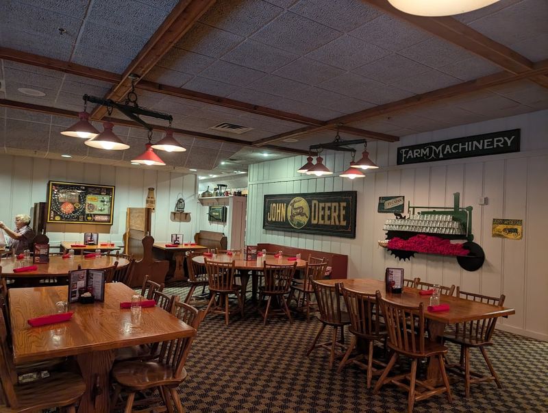 The Farmhouse Setting Feels Extra Big