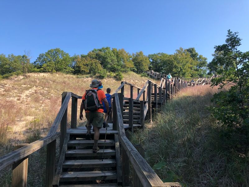 The Tallest Dune in Indiana Gives You a Summit Worth Bragging About