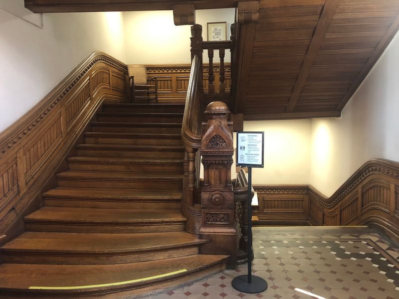 The Live Ghost Cam That Lets You Hunt for the Gray Lady