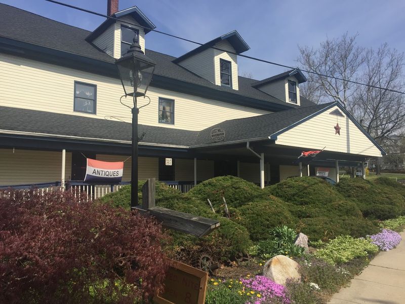 A Historic Building That Sets the Mood Before You Even Walk In