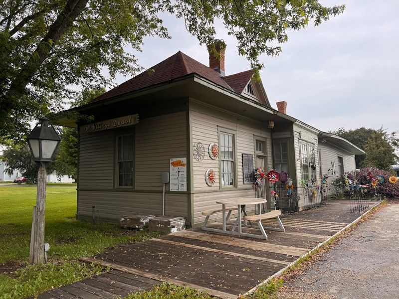 Meet Your Guide On 2nd Street And Get The No-Guesswork Plan