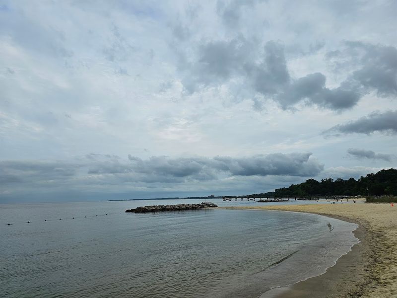 A Waterfront Location That Steals the Show