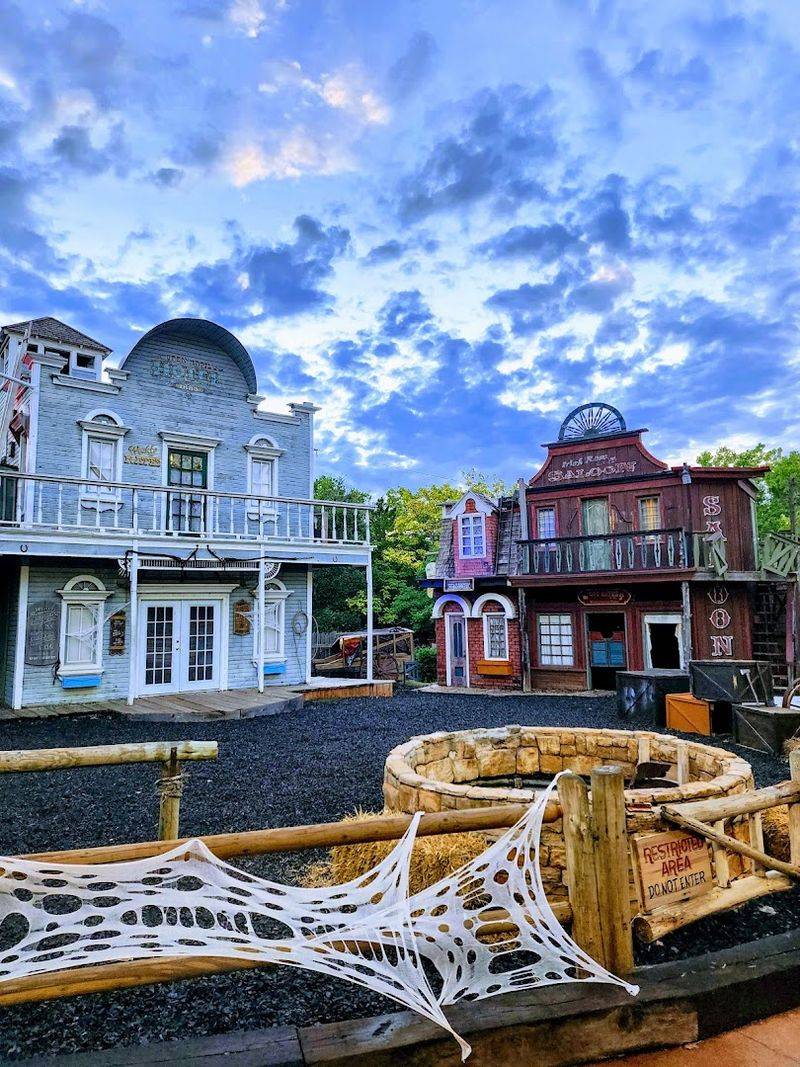 The Western Theme Sets The Mood Before You Even Walk In