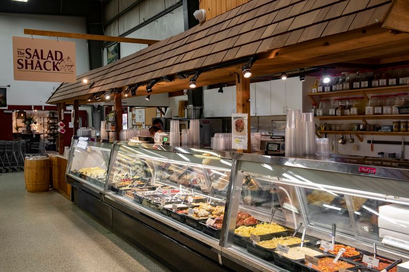 Food Counters That Make A Quick Stop Feel Worth It