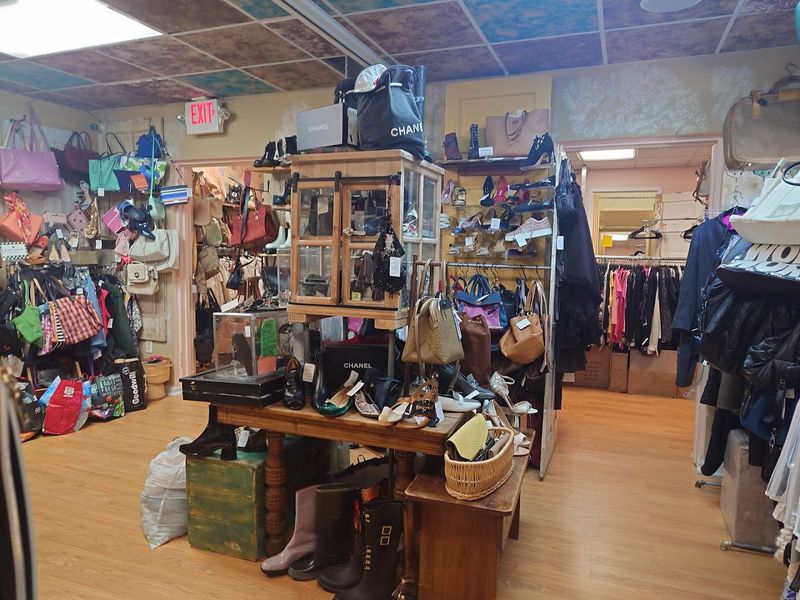 A Store That Keeps You Guessing at Every Turn