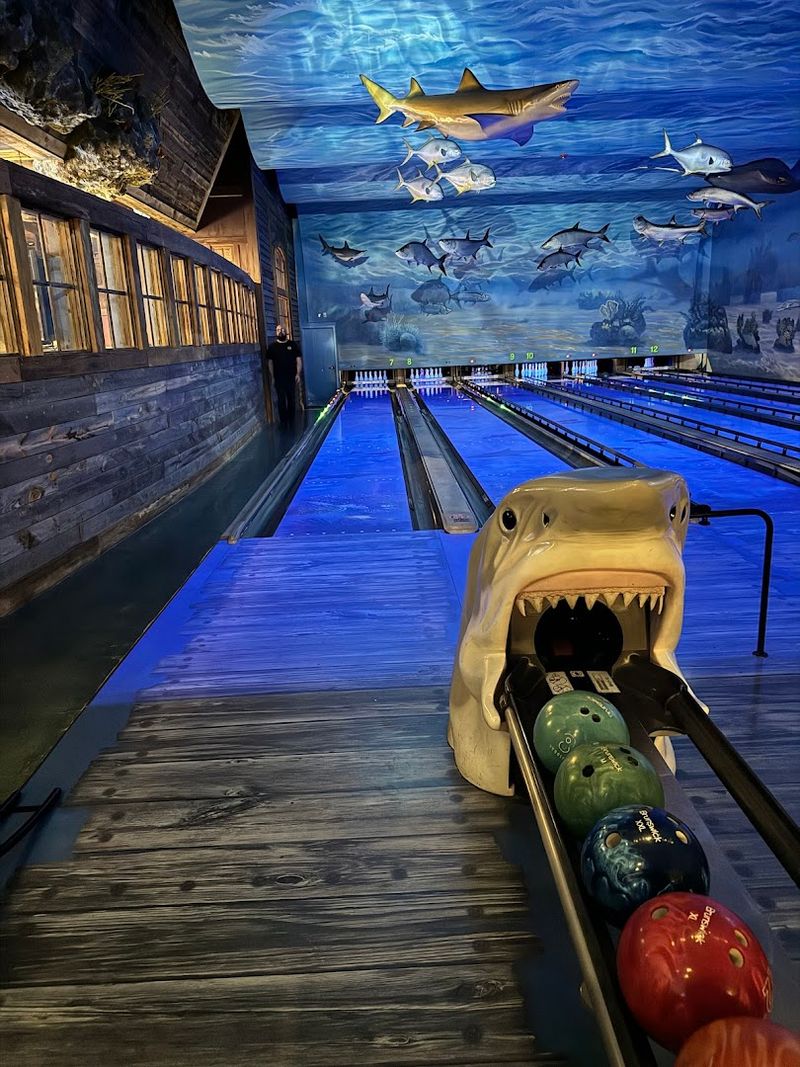 The Ocean-Themed Atmosphere That Hits You Immediately