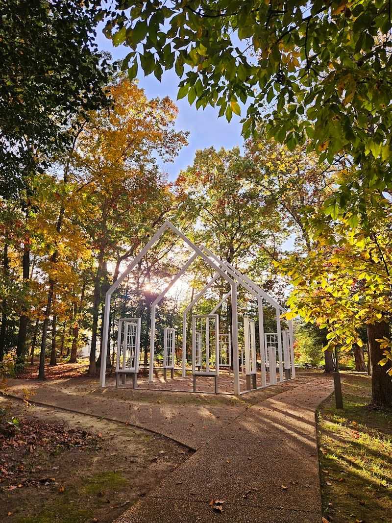 A Ghost Church Like No Other in Virginia