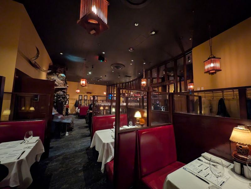 RingSide Steakhouse, Portland, Oregon