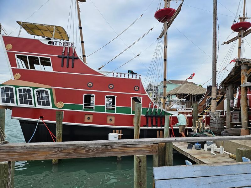 Ten Digital Cannons That Fire With Jaw-Dropping Sound and Light Effects